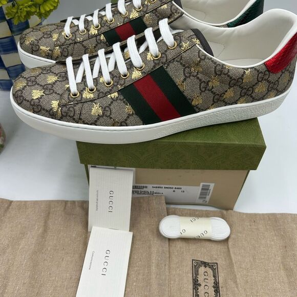 Men's Gucci, GG Supreme ace bee sneakers size 13 made in Italy - Picture 7 of 10
